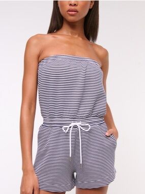 Abercrombie Strapless Striped Romper‎